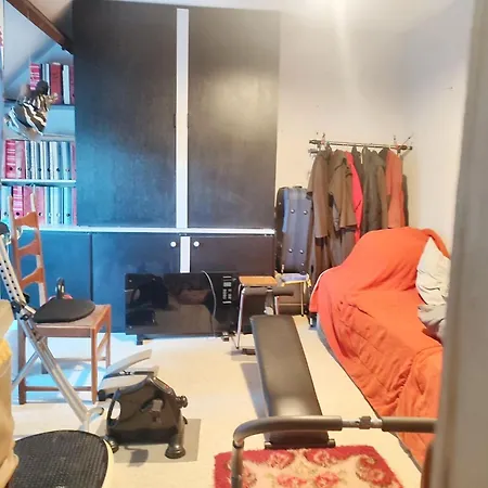 Cozy In - 40 Sqm With A Fenced Garden. Estinnes-au-Val