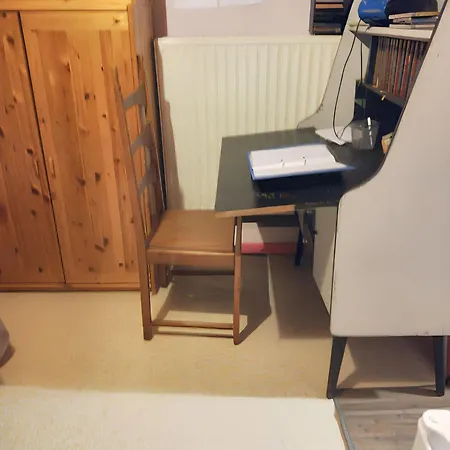 Cozy In - 40 Sqm With A Fenced Garden. Estinnes-au-Val